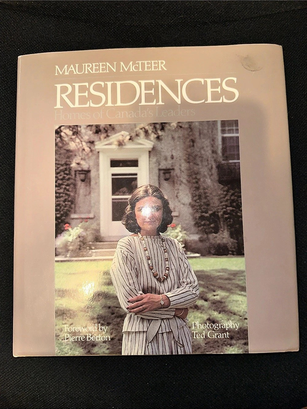 Prentice-Hall Canada Residences: Homes of Canada's Leaders Book